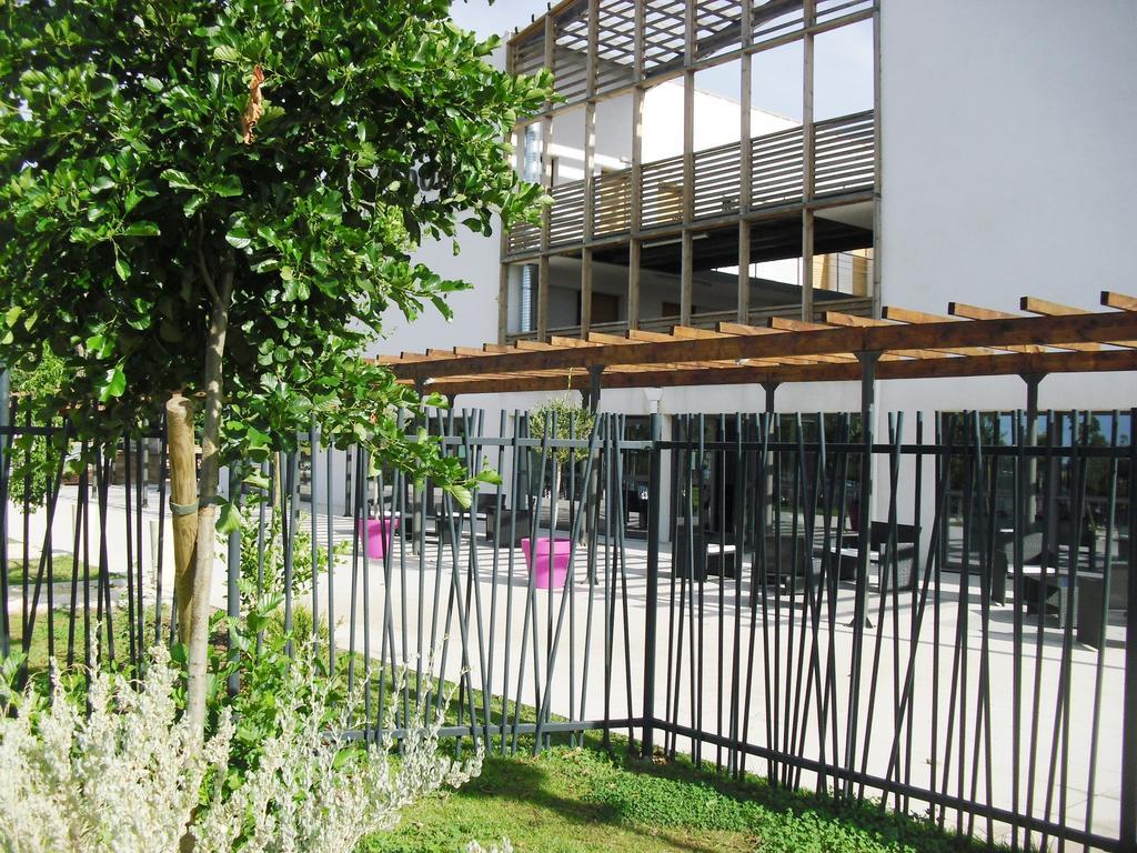 Studio A Deux Pas D'Aix Aix-en-Provence Rom bilde